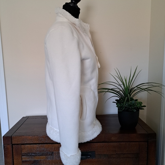 Uniqlo Reversible Jacket Sherpa Fleece Cream Size Small Cozy Neutral Zip Up - Picture 3 of 14